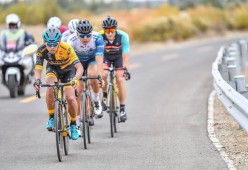 AG体育官方网站-奥格斯堡马车手率先突围，取得胜利第一声！(奥格斯堡竞技场)