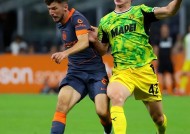 AG体育官方网站-包含国米战术调整获成功，重返胜利轨道的词条