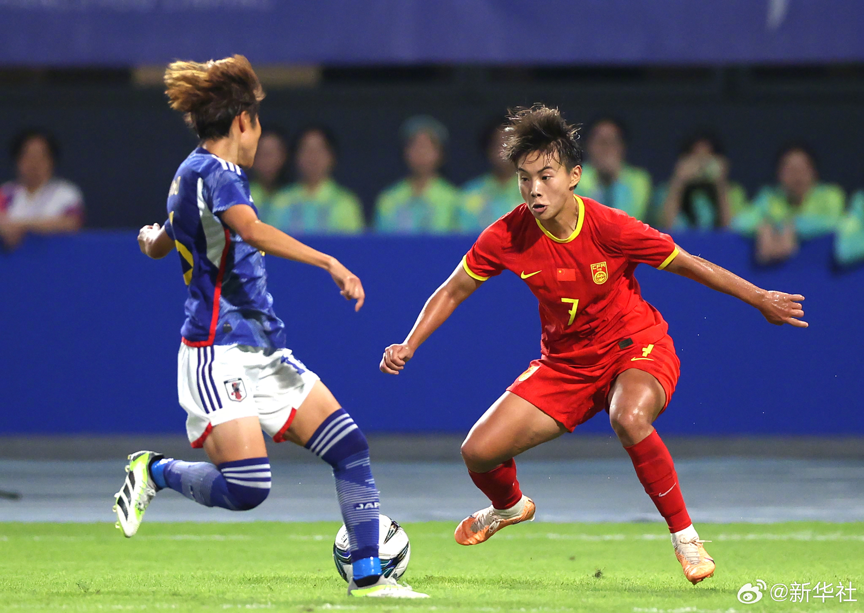 AG官方网站-中国女足备战决心坚定,团结一心为国而战(中国女足争气) 第2张 AG官方网站-中国女足备战决心坚定,团结一心为国而战(中国女足争气) 第2张